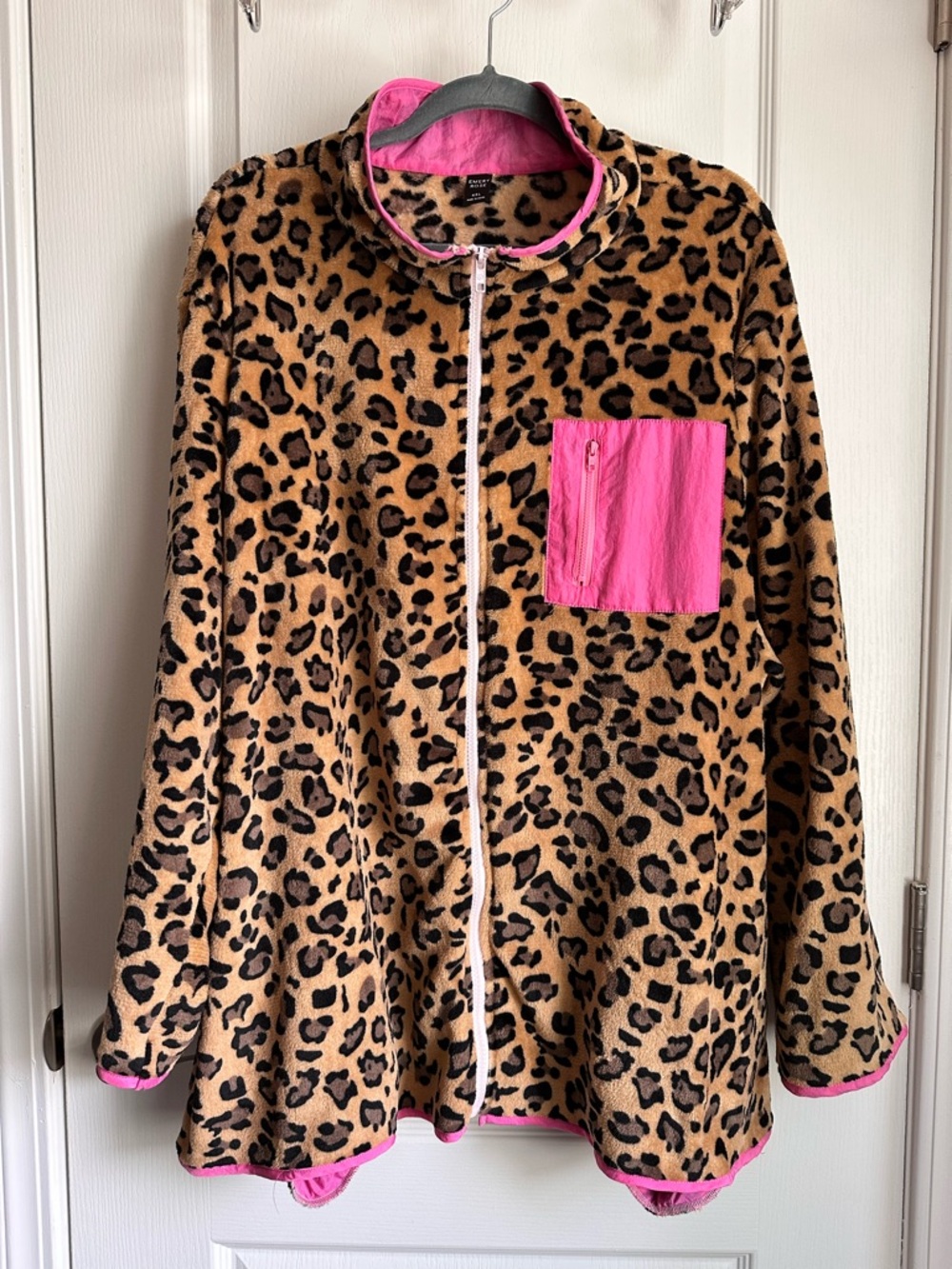 Leopard Print Fleece Jacket with Pink Trim